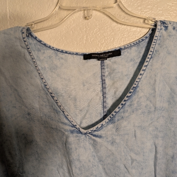 Marc New York Blue Flutter Sleeve Blouse Size Medium Pre-owned - Picture 5 of 7